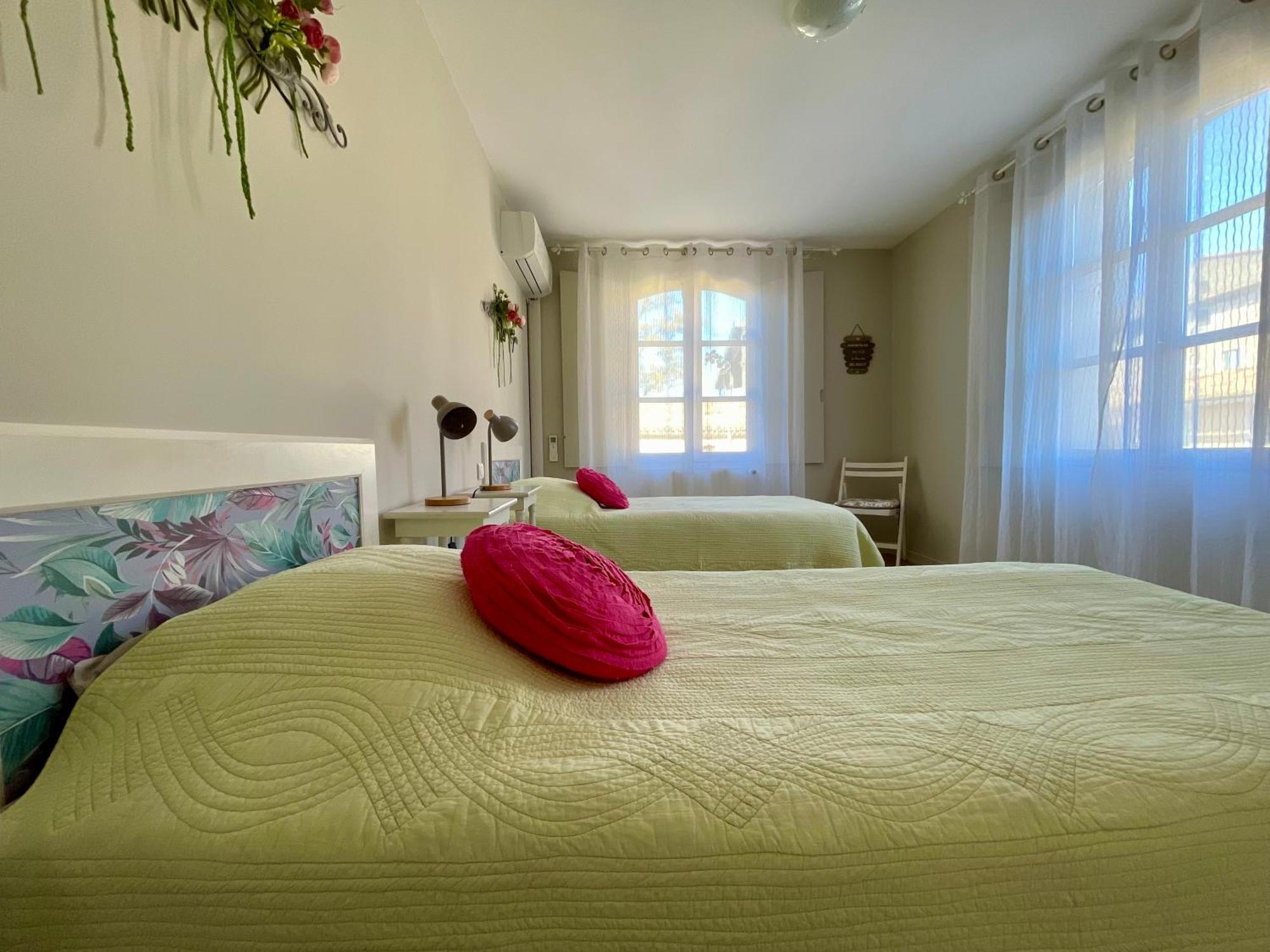 Cote Cite Appartements - Parking Prive - 100M Cite Medievale Carcassonne Pokój zdjęcie