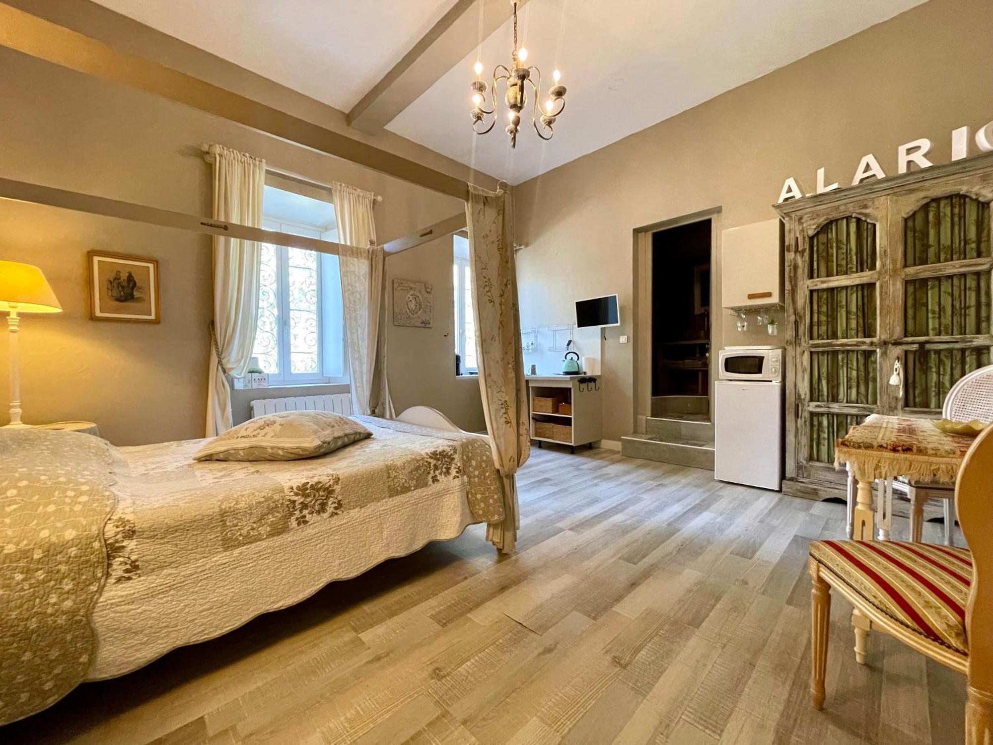 Cote Cite Appartements - Parking Prive - 100M Cite Medievale Carcassonne Zewnętrze zdjęcie